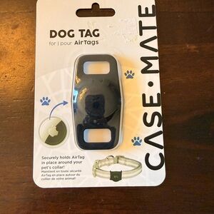 case-mate Black Dog Tag AirTag Holder